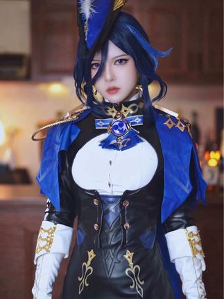 半半子胜利女神妮姬cosplay美图写真合集，胜利女神妮姬高清写真图集下载-ACGAI艺图