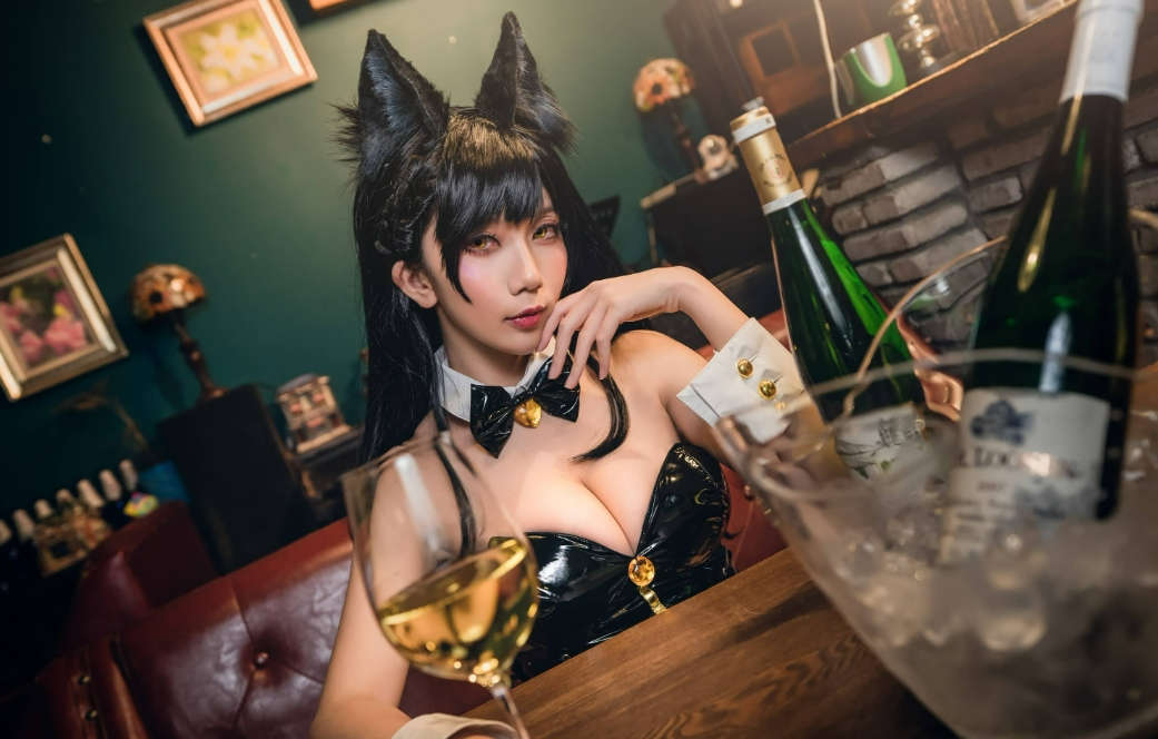 迷失人形QUQ陪酒女郎，cosplay图集领略都市夜生活-ACGAI艺图