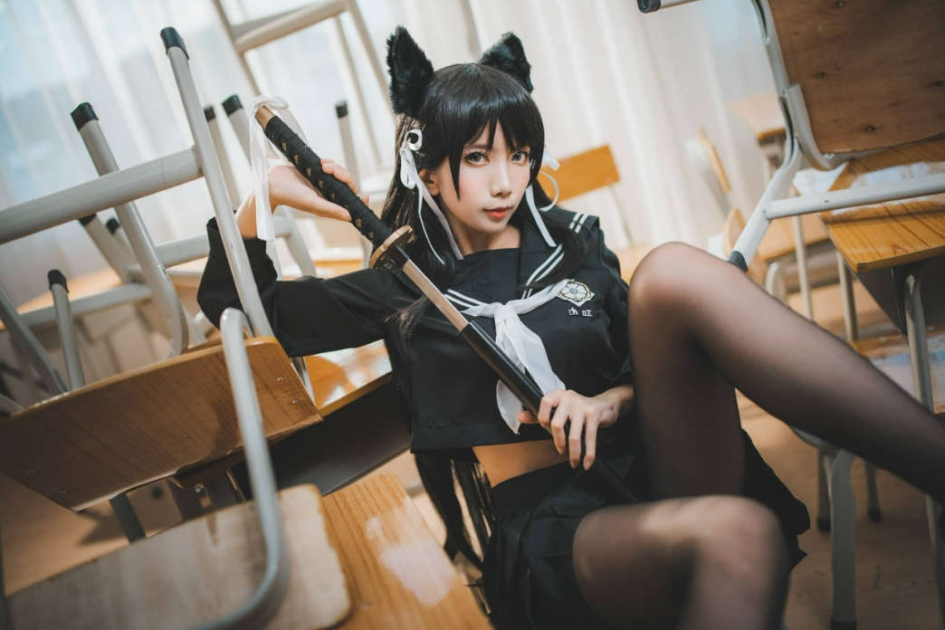 迷失人形QUQ学院幻想，犬cosplay图集展现青春活力-ACGAI艺图