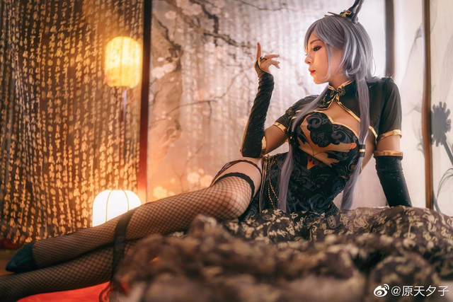 coser@原天夕子化身旗袍版的“虚拟歌手”洛天依-ACGAI艺图