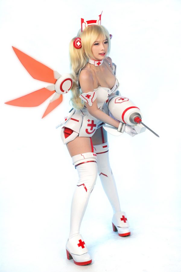 coser@Doremi化身游戏《Lost Saga》中的机器人护士“R-Cyber Medic”-ACGAI艺图